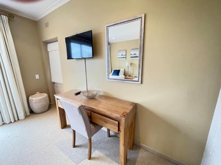 Exquisite Villa At Pinnacle Mossel Bay Bagian luar foto