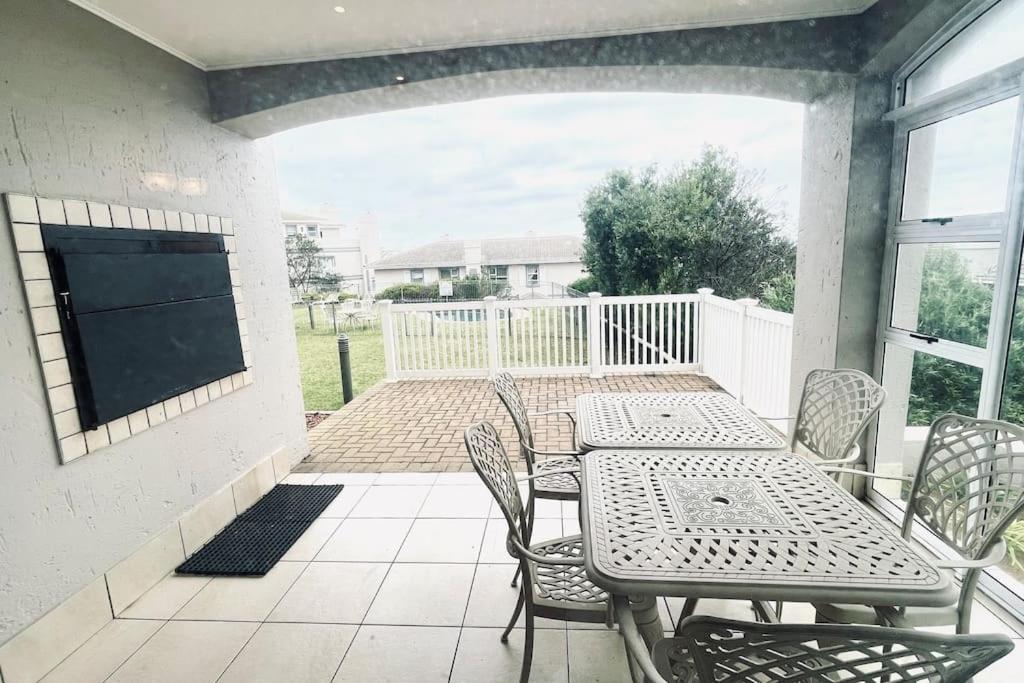 Exquisite Villa At Pinnacle Mossel Bay Bagian luar foto
