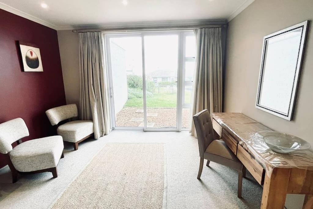Exquisite Villa At Pinnacle Mossel Bay Bagian luar foto