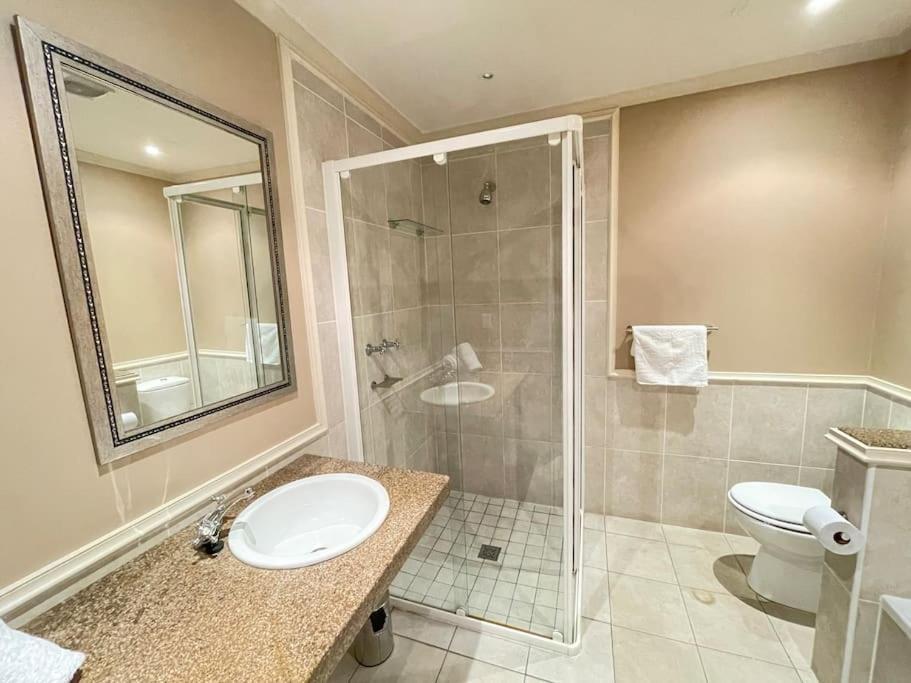 Exquisite Villa At Pinnacle Mossel Bay Bagian luar foto
